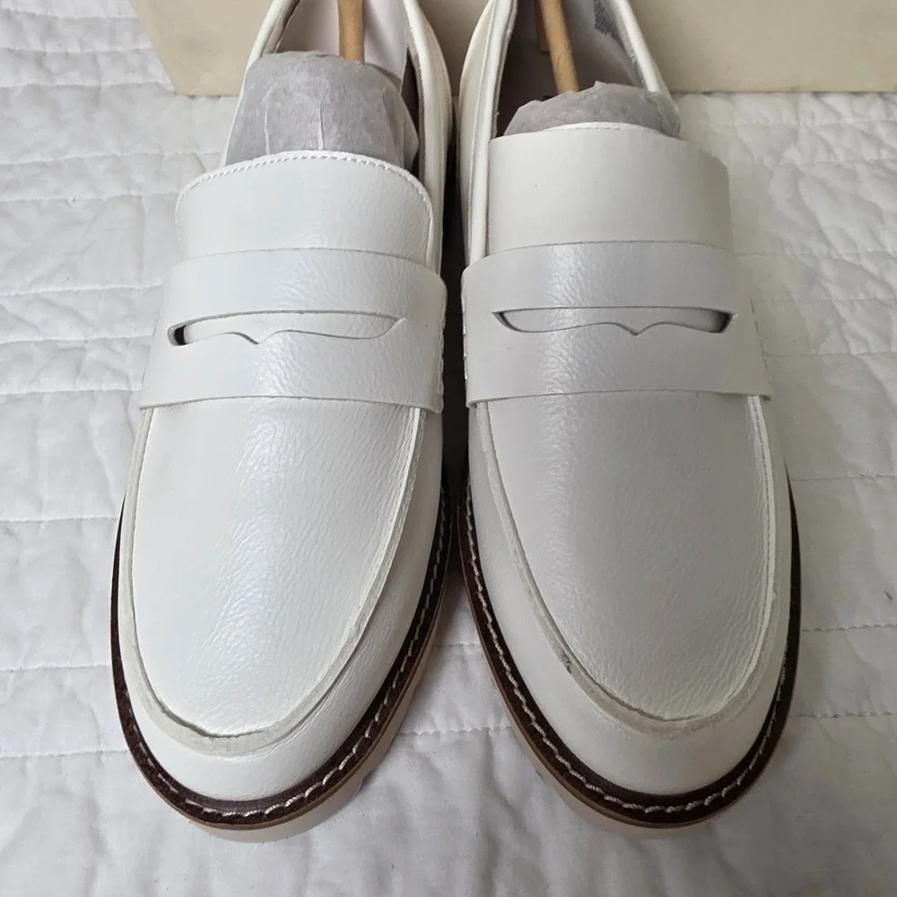 Anne Klein Everly White Faux Leather Penny Loafers Womens 7.5 Brand New